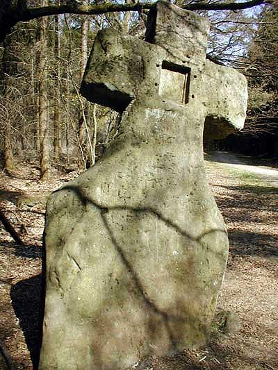 Das Fraubillenkreuz auf dem Ferschweiler Plateau
